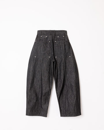 BLACK RAW DENIM BALLOON JEAN