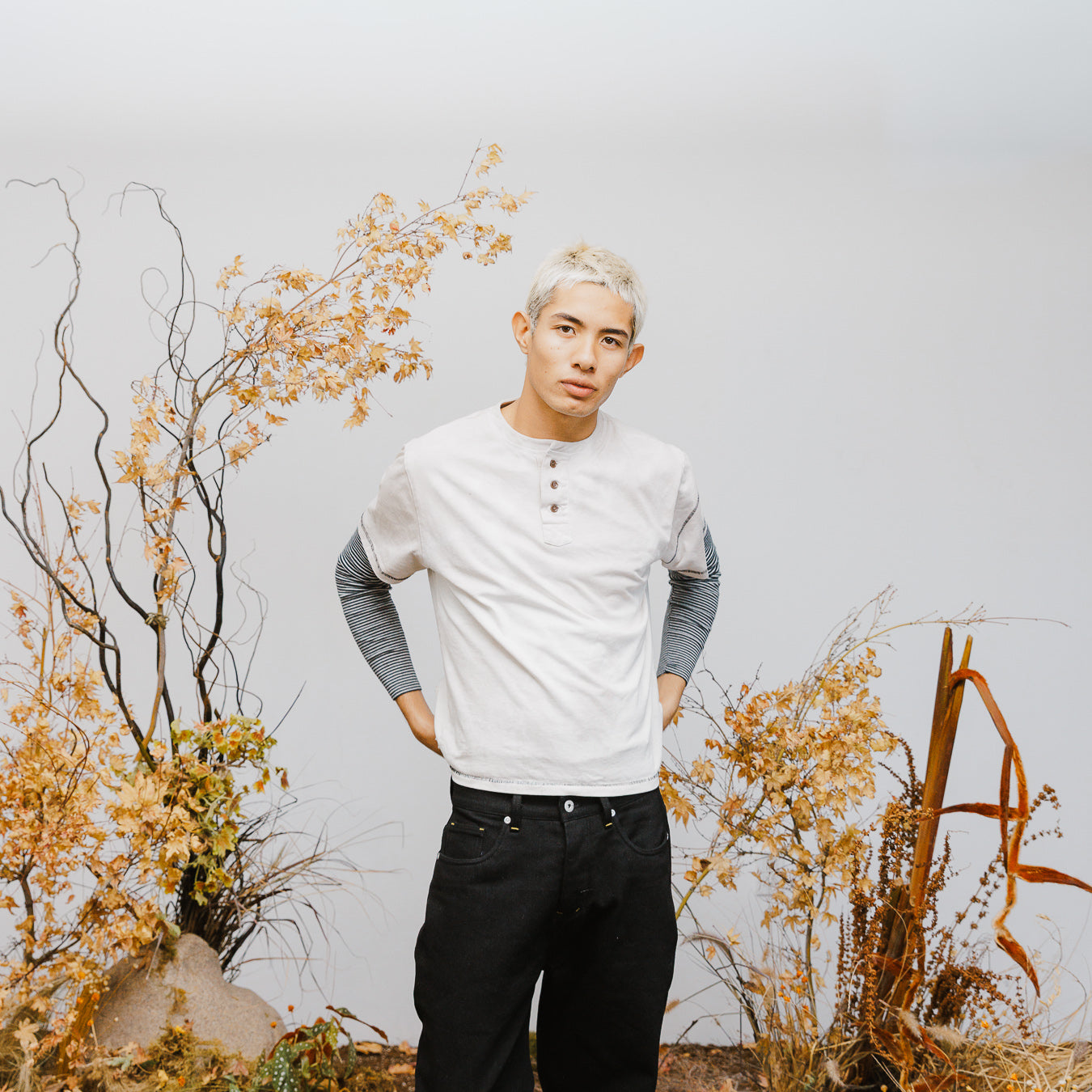 OIL WASHED SHORT SLEEVE HENLEY