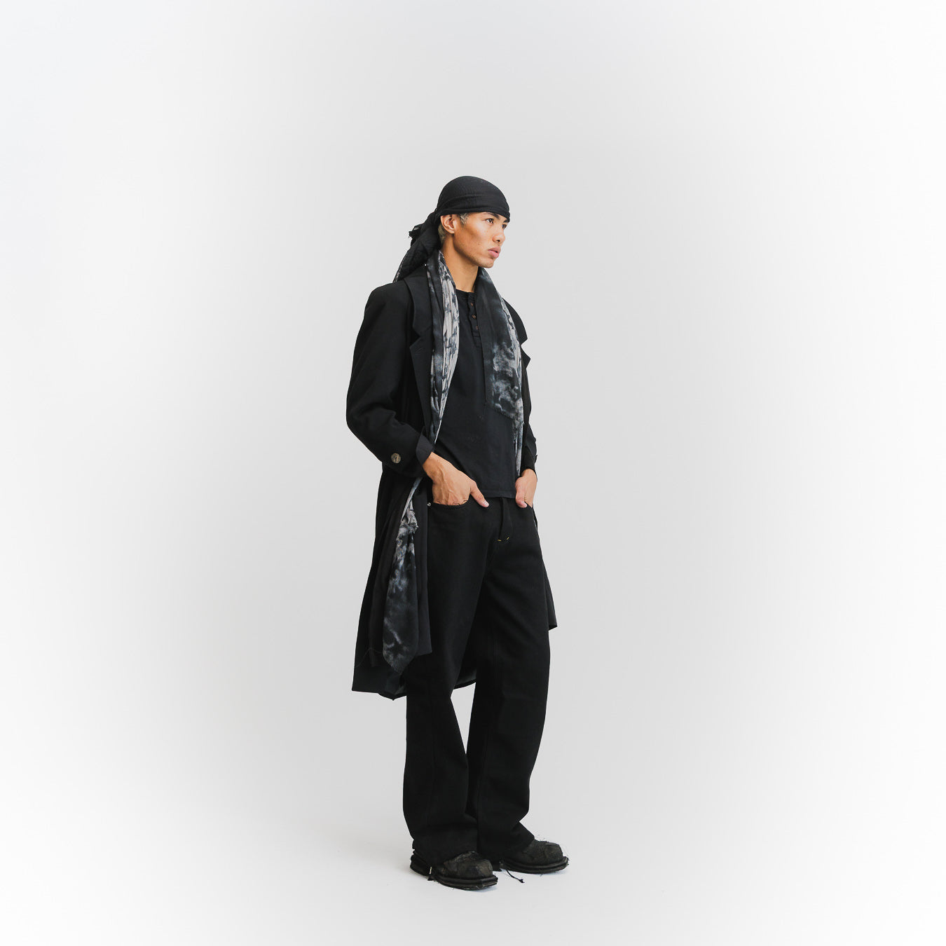 BASIC BOOTCUT DENIM (BLACK)